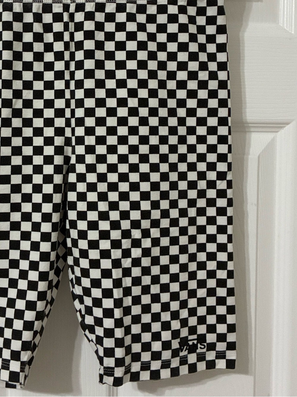 Vans Flying V  Legging Shorts black & White Checkerboard Biker Shorts - Small
